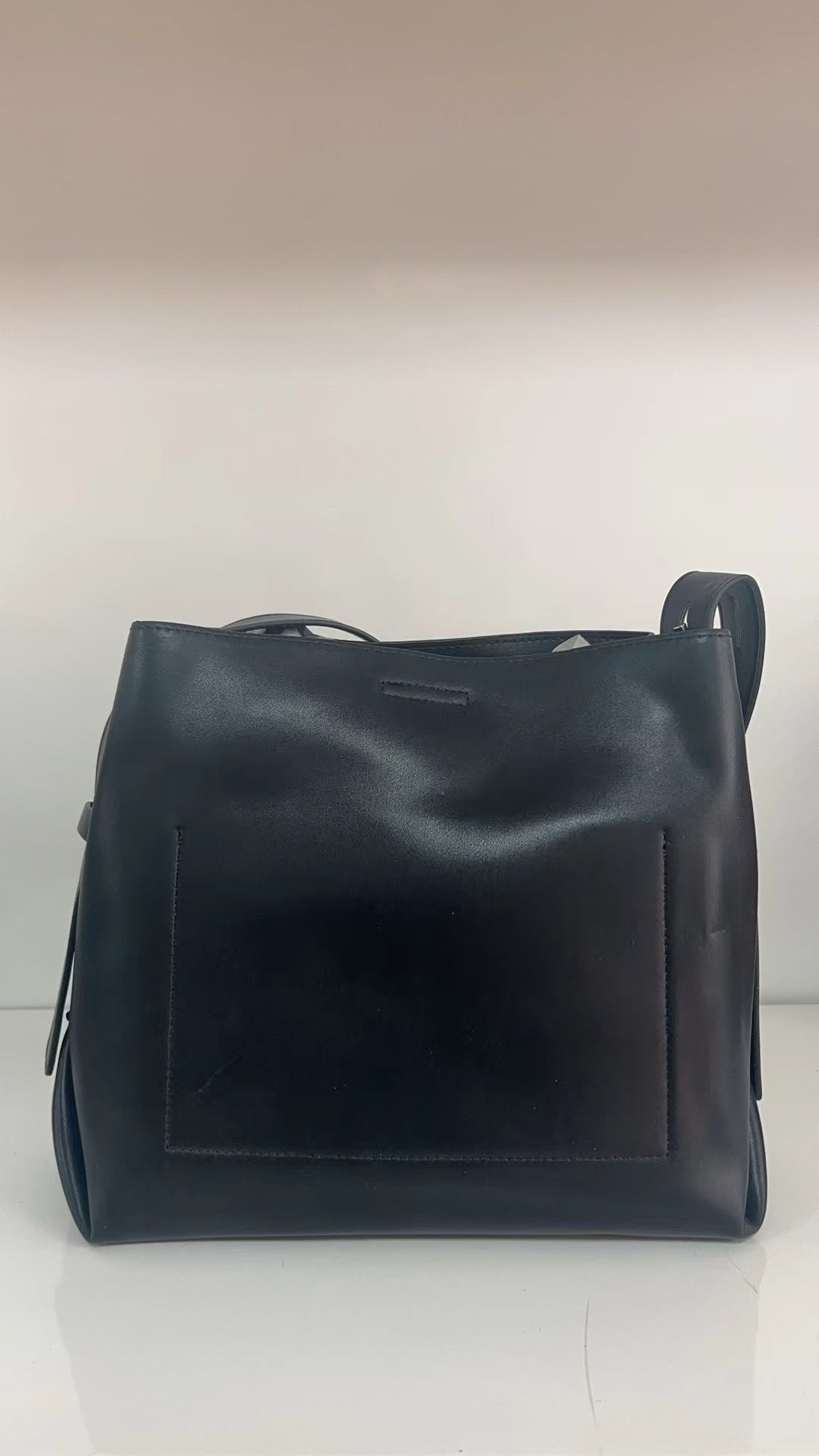 2024 Simple and Classic Shoulder and Medium-sized Handle Bag