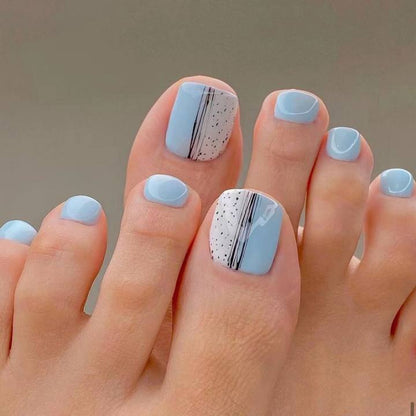 Color-blocking Sky Blue and White Line Dot Pattern Toenail Tips Wearing Nail Art